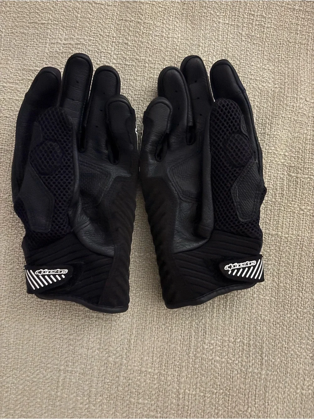 NWOT Alpinestars Black Women's Stella SMX-1 Air V2 Riding Gloves